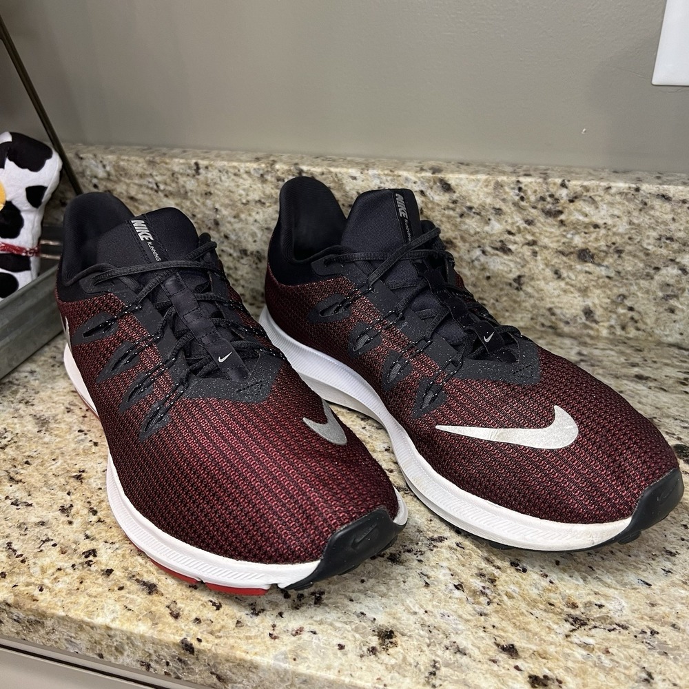 Size 10 - Nike Quest  Burgundy Oil Grey